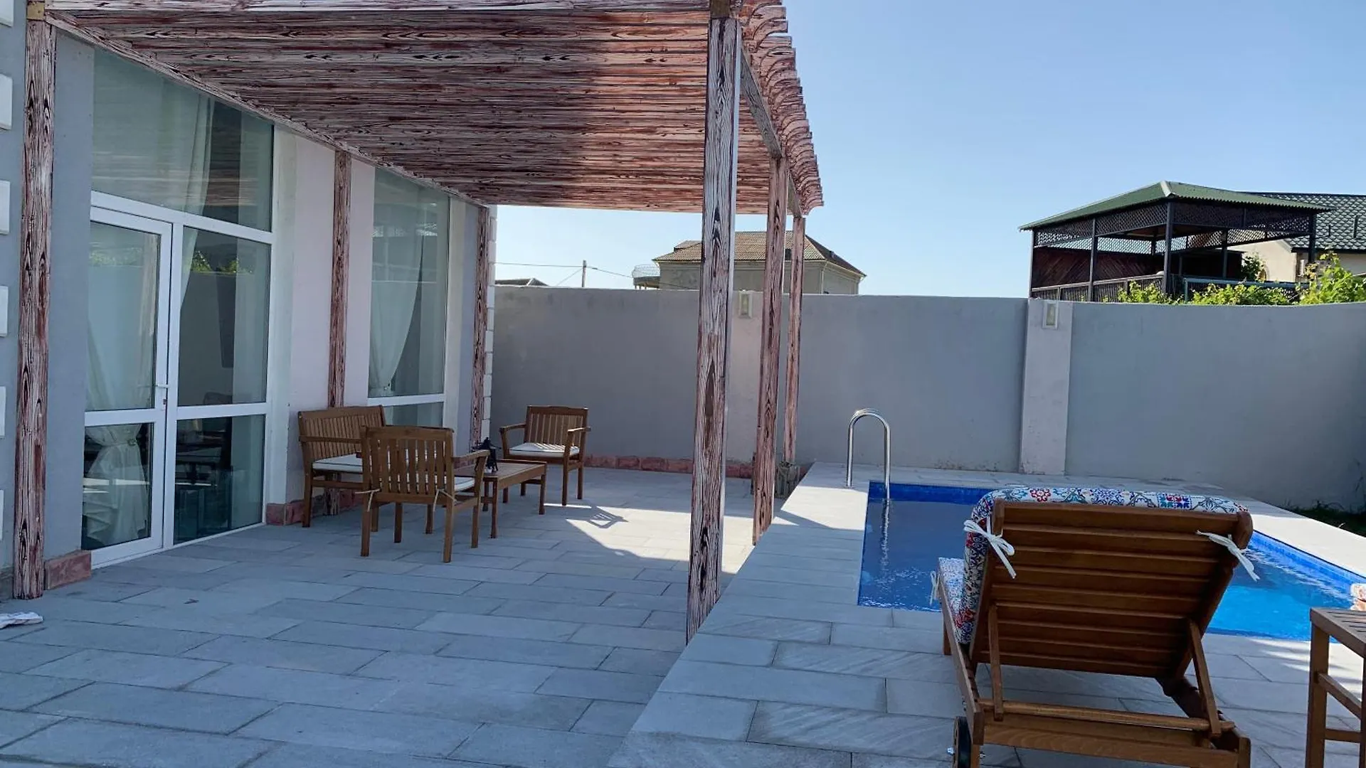 بيت للعطل فيلا Entire House With Pool For Rent باكو أذربيجان