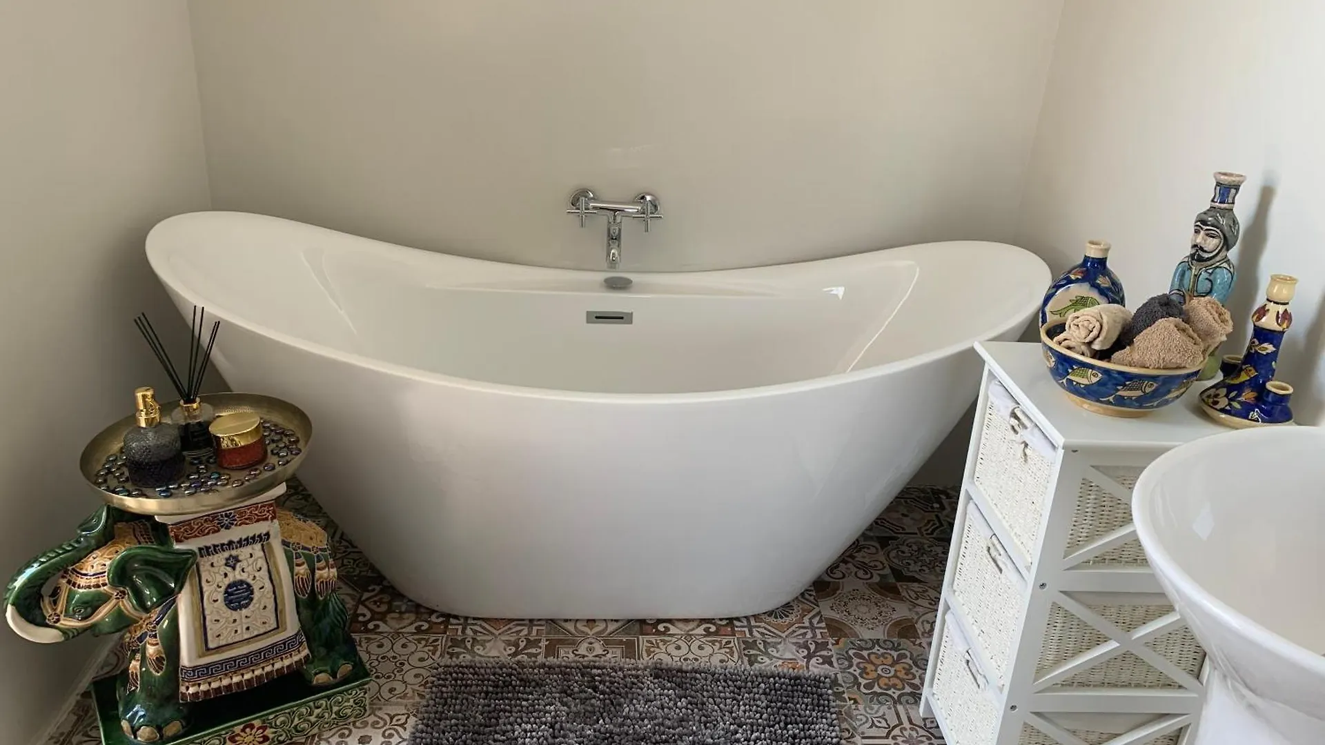 فيلا Entire House With Pool For Rent باكو بيت للعطل